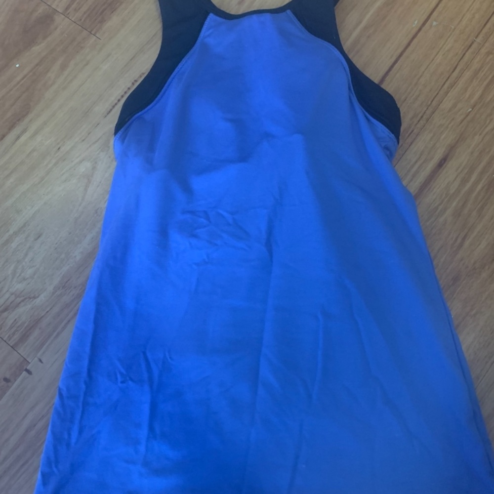 Workout tank - Picture 2 of 2
